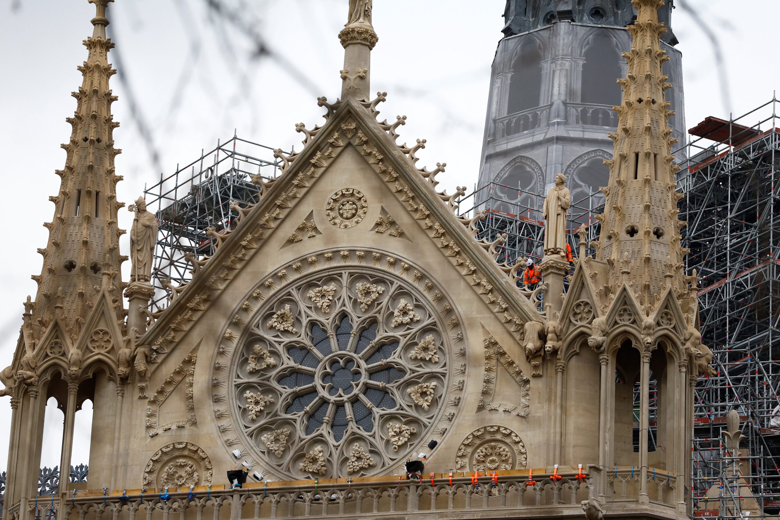 US basilicas, churches to ring bells at the moment Notre Dame Cathedral